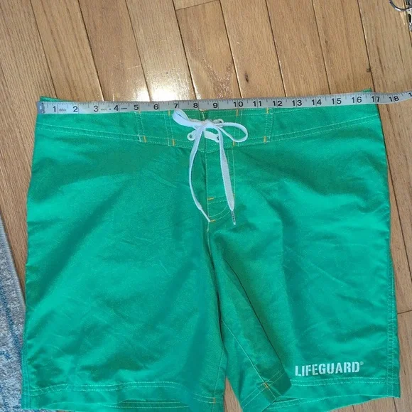 Speedo Lifeguard Swim Shorts Kelly Green Size 6 - Picture 4 of 6